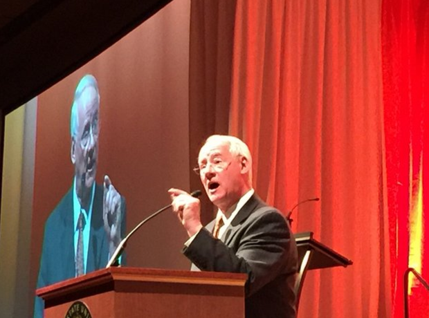 Oregon State takes stand on transfers, will call upon Pac-12 to follow